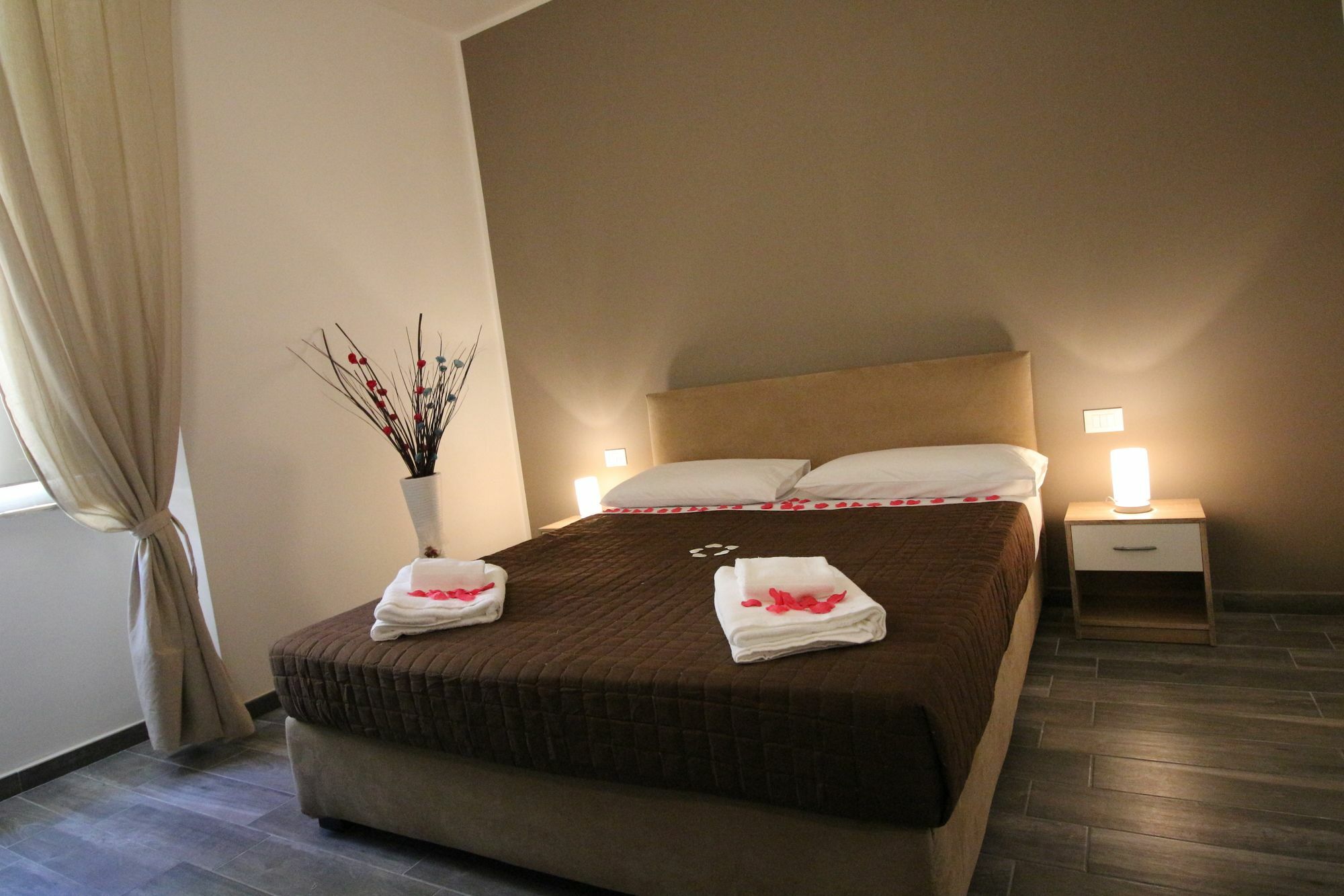 Mi.Ro Rooms Roma Ngoại thất bức ảnh